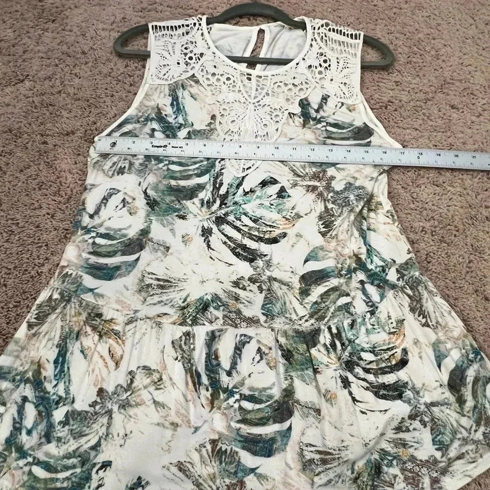 Anthropologie meadow rue lia lace botanical leaf peplum  top medium sleeveless - Picture 12 of 14
